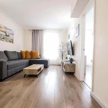 בניין אלמוג - מגדל הים Apartment Haifa Exterior photo