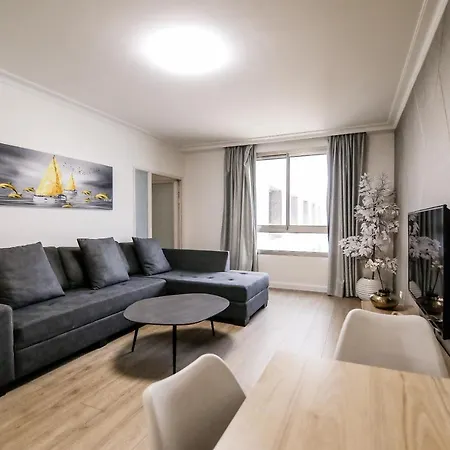 בניין אלמוג - מגדל הים Apartment Haifa Exterior photo