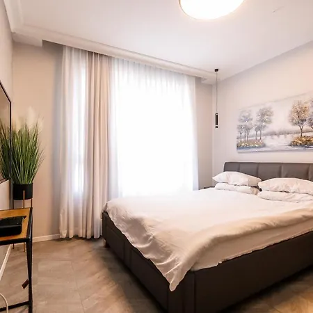 בניין אלמוג - מגדל הים Apartment Haifa Exterior photo